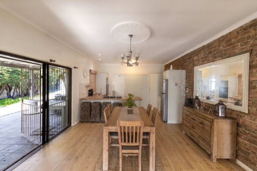 3 Bedroom Property for Sale in Sandbaai Western Cape
